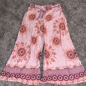 Live 4 truth WOMANS goucho pants SZ.XL